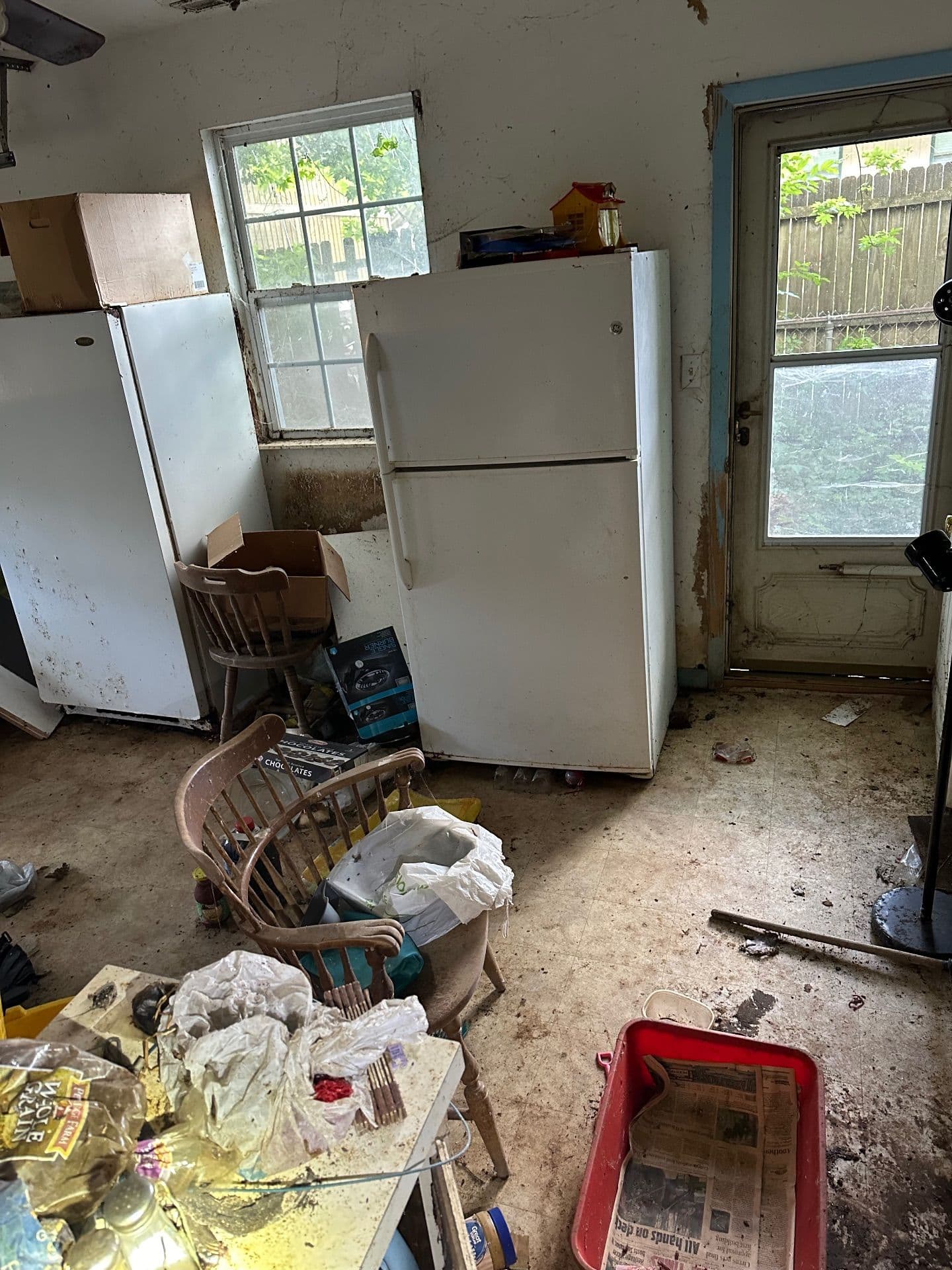 Project Making Space with Confidence - Junk Removal at Its Finest image
