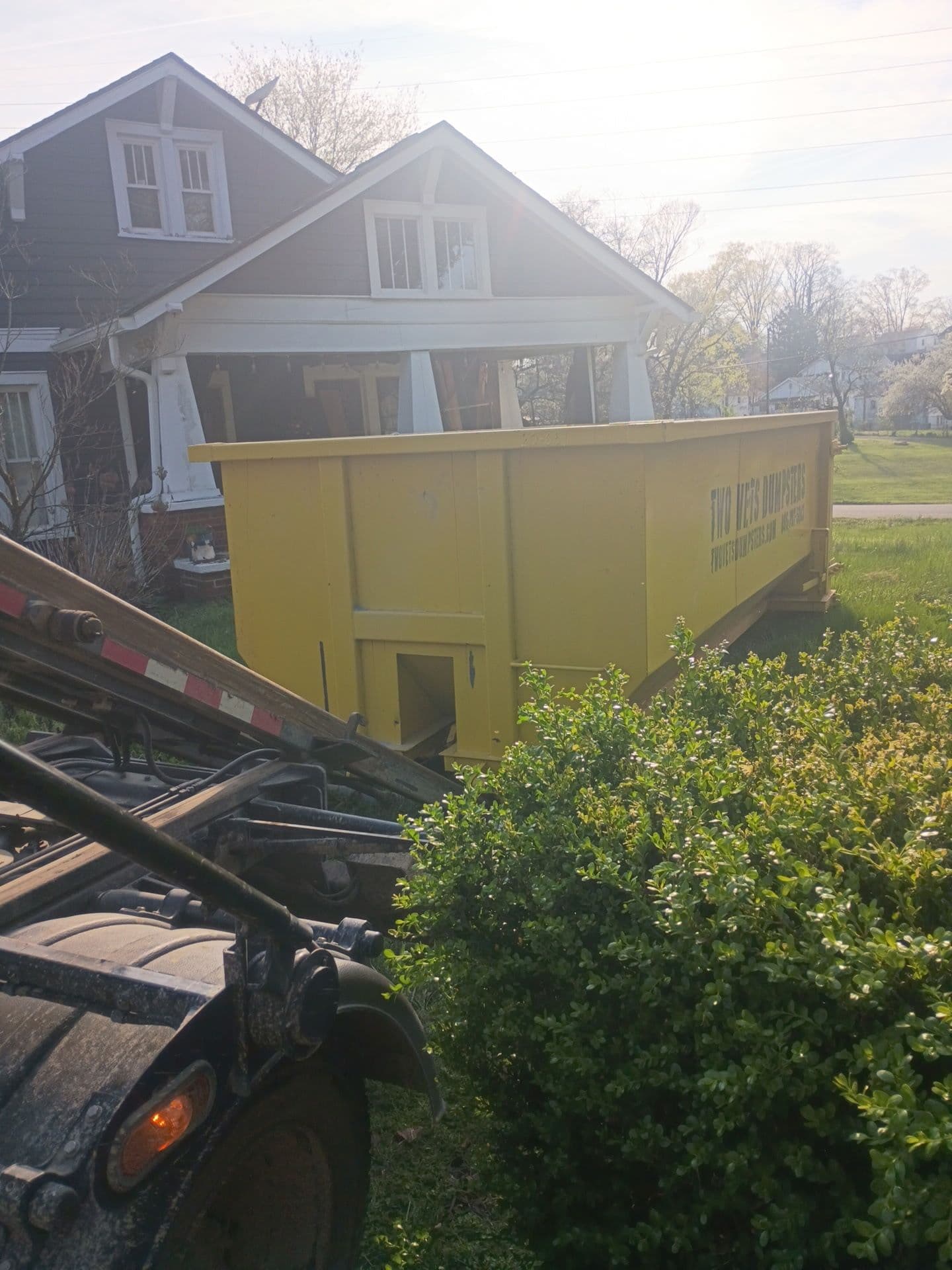 Project Simplify Your Garage Cleanout in Seymour TN image