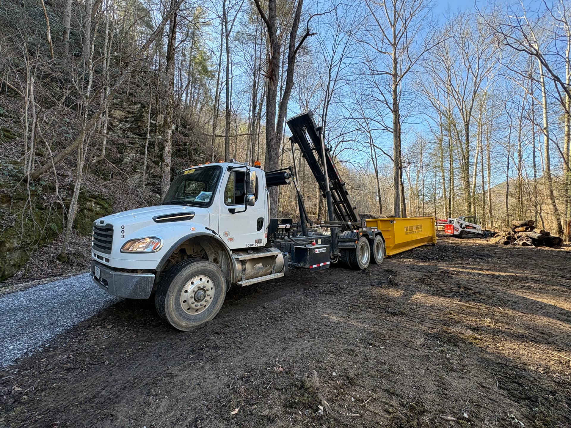 Gallery photos for Reliable Dumpster Rental Services in Sevier County: Image #1