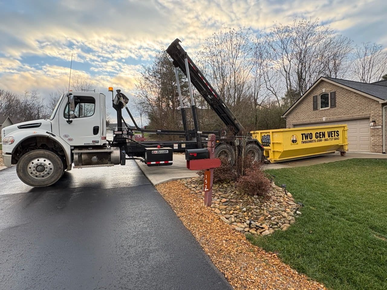 Gallery photos for Effortless Cleanup Across Knoxville and Maryville: Image #1