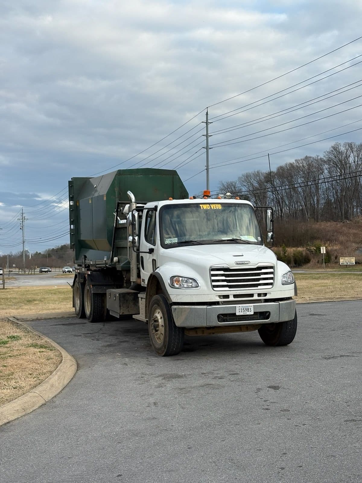 Gallery photos for Reliable Dumpster Rental Services on the Move: Image #1